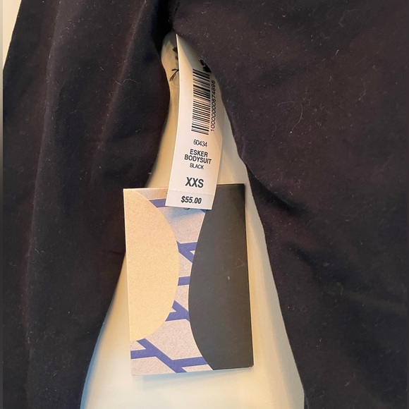 Aritzia TNA Esker Bodysuit - Picture 1 of 2